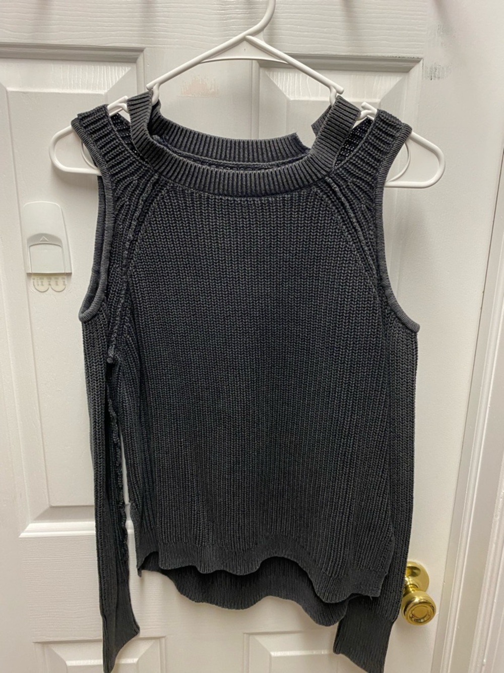 ‼️2 for $12‼️ Hollister Charcoal Ribbed Knit Crew Sweater